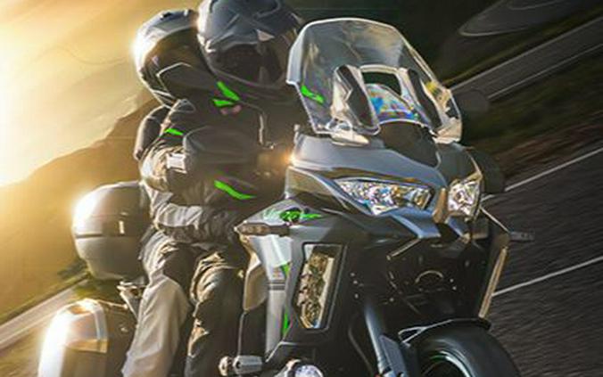 2025 Kawasaki Versys 1100 SE LT ABS