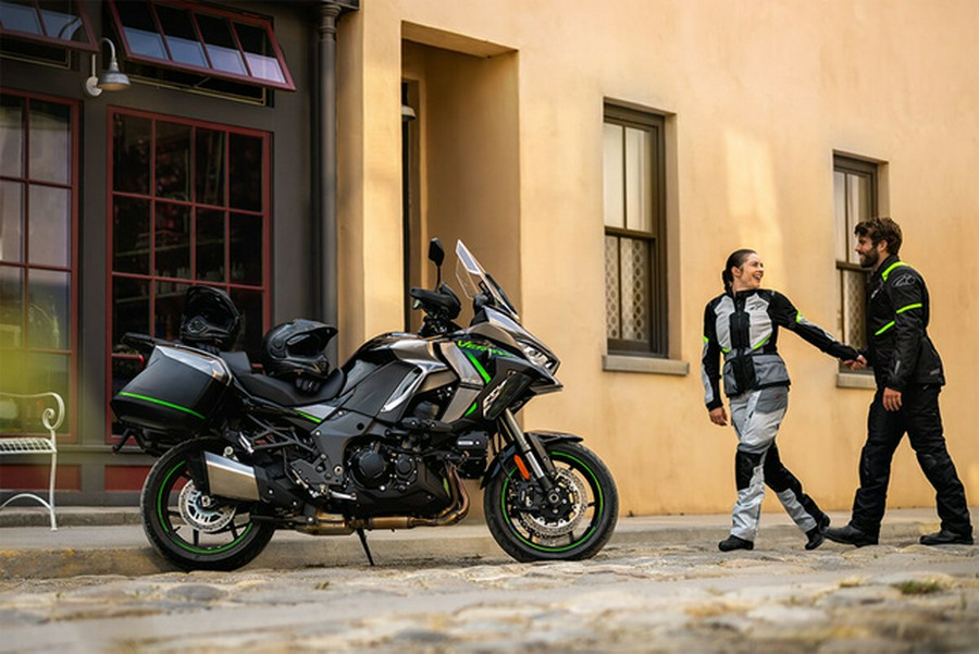 2025 Kawasaki Versys 1100 SE LT ABS
