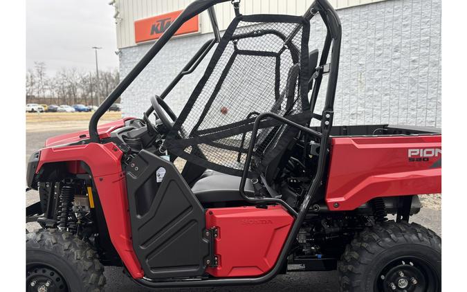 2026 Honda PIONEER 520