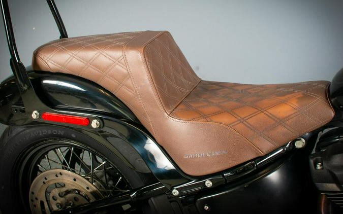 2018 Harley-Davidson Street Bob Vivid Black