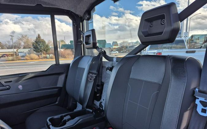 2026 Can-Am® Defender XT CAB HD11 With 10.25 in.display