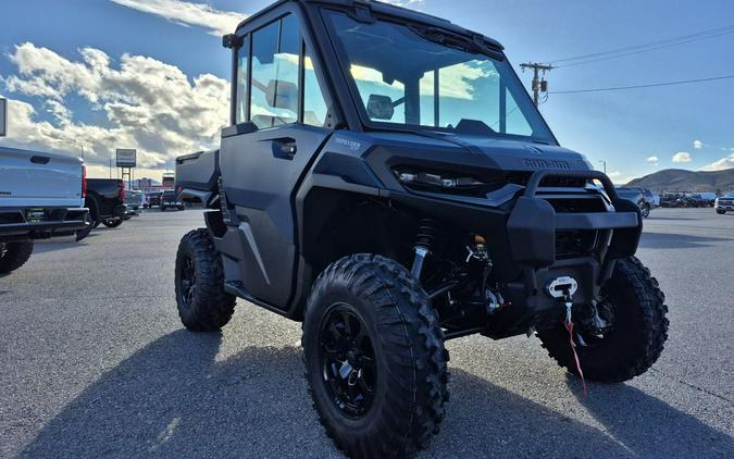 2026 Can-Am® Defender XT CAB HD11 With 10.25 in.display