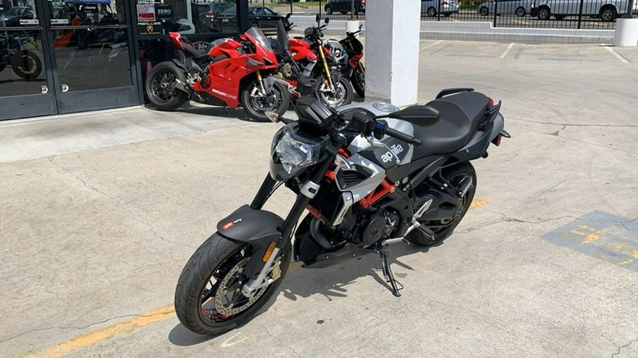 2018 Aprilia SHIVER 900