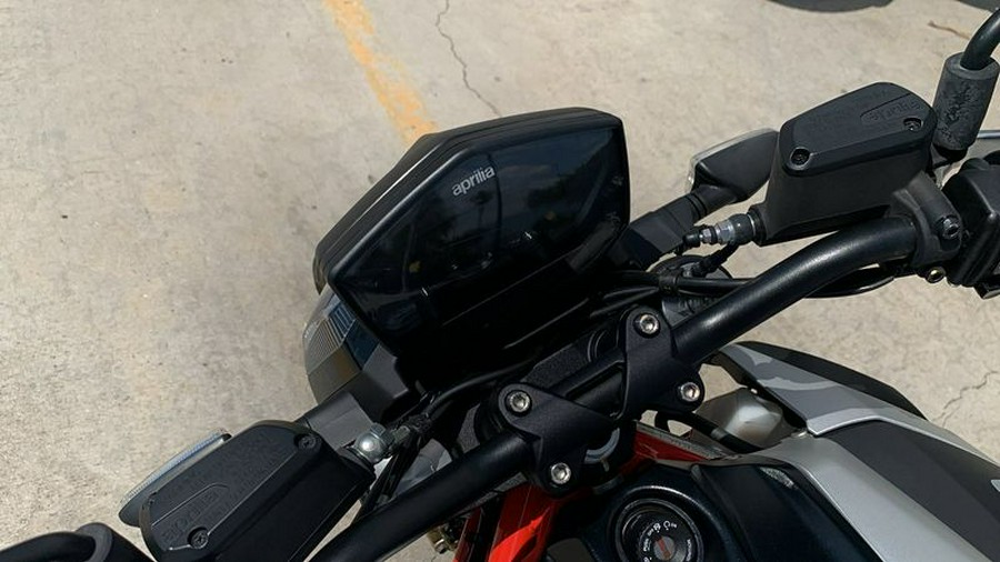 2018 Aprilia SHIVER 900