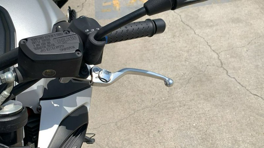 2018 Aprilia SHIVER 900