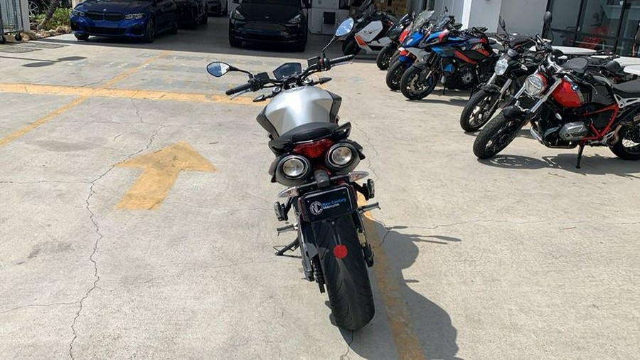 2018 Aprilia SHIVER 900