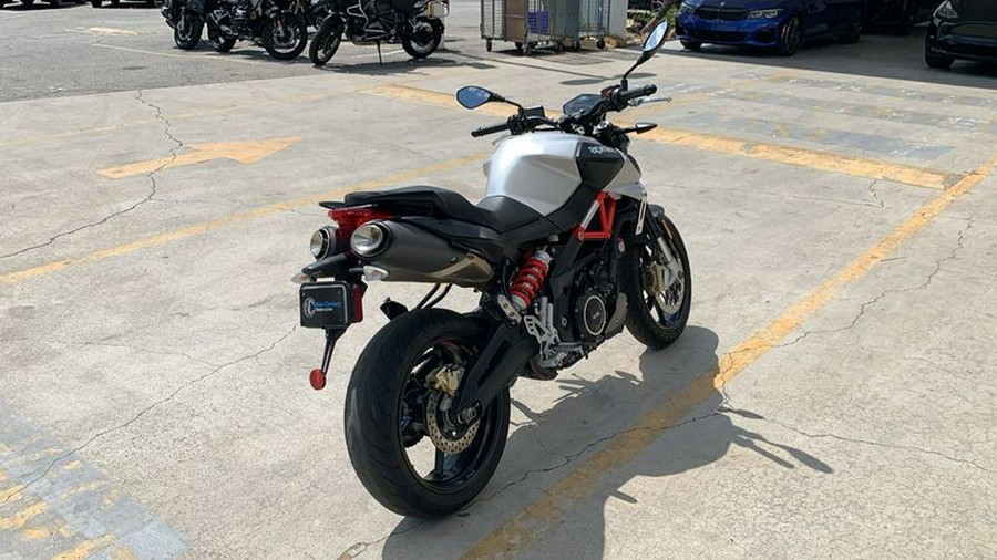 2018 Aprilia SHIVER 900