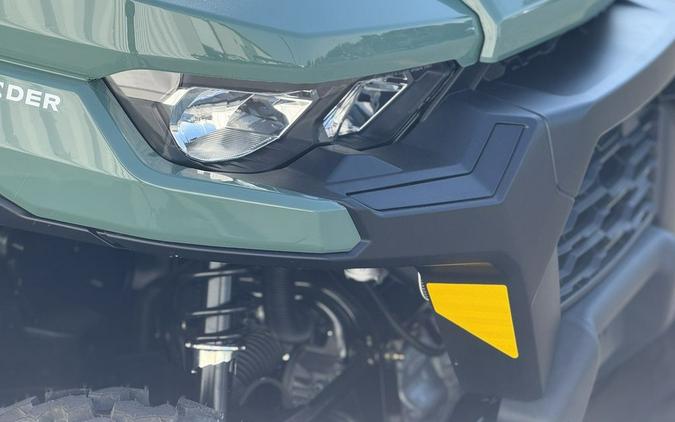 2026 Can-Am® Defender HD7