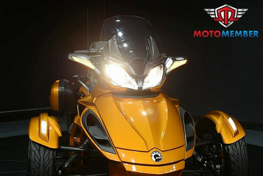 2014 Can-Am Spyder ST Limited SE5