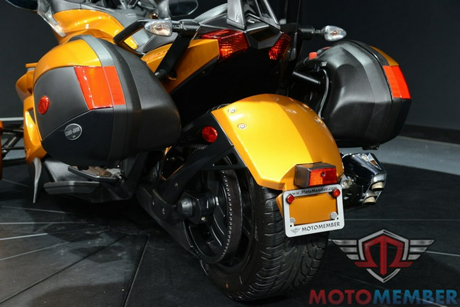 2014 Can-Am Spyder ST Limited SE5