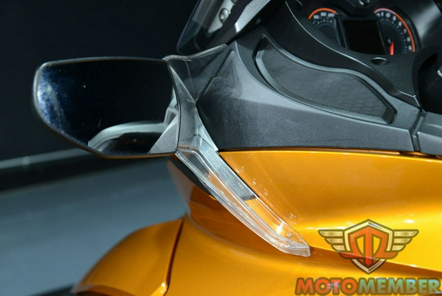 2014 Can-Am Spyder ST Limited SE5