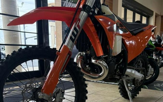 2027 KTM XC 300
