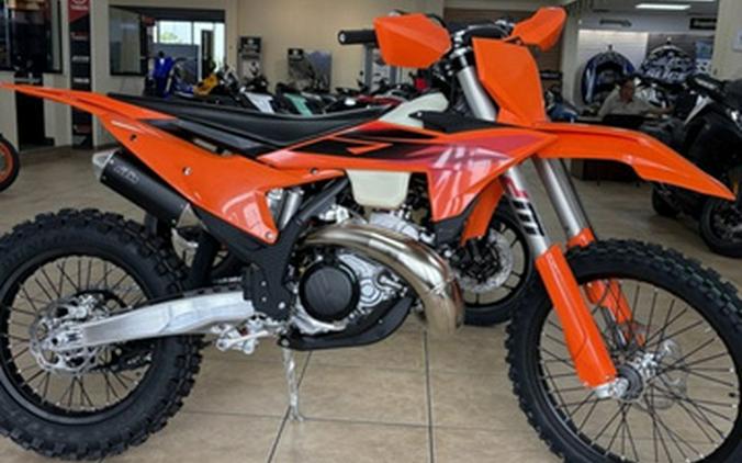 2027 KTM XC 300