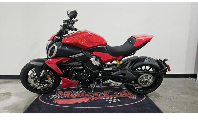 2026 DIAVEL V4 - Ducati
