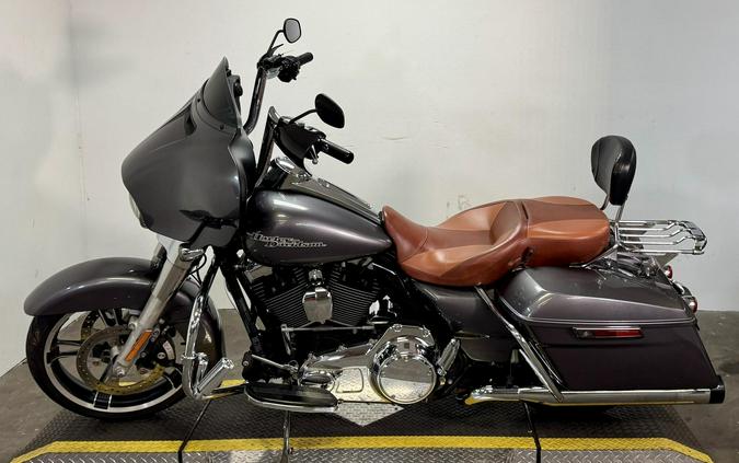 FLHX 2014 Street Glide®
