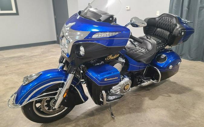 2018 Indian Roadmaster Elite ABS Cobalt Candy / Black Crystal W/ 23K Gold Trim