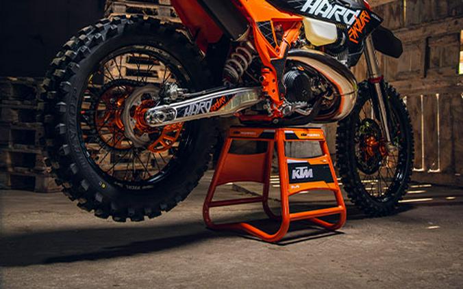 2027 KTM 300 XC-W Hardenduro