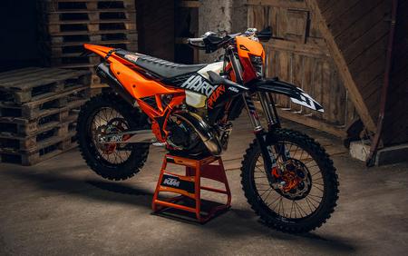 2027 KTM 300 XC-W Hardenduro