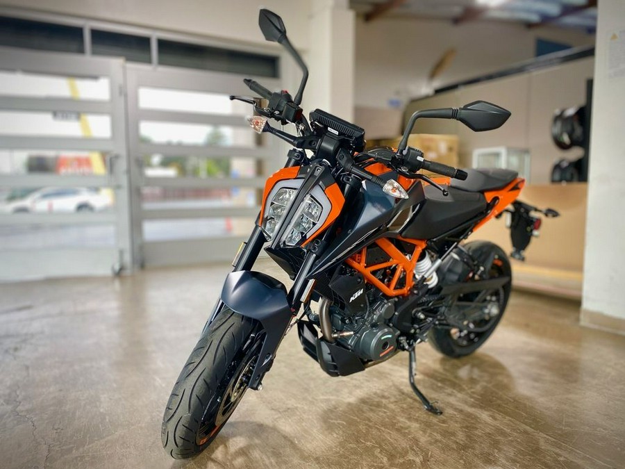 2023 KTM 390 Duke