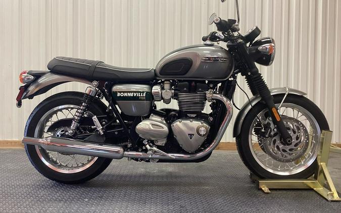 2022 Triumph Bonneville T120 Base