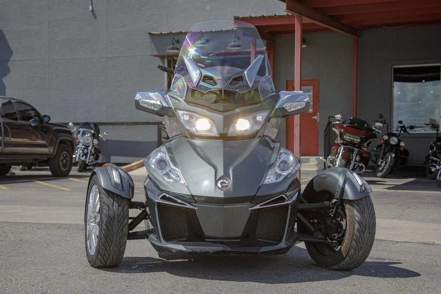 2017 Can-Am™ Spyder RT Limited