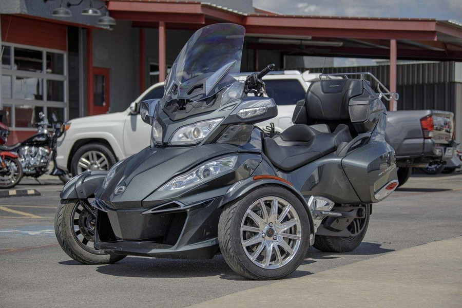 2017 Can-Am™ Spyder RT Limited