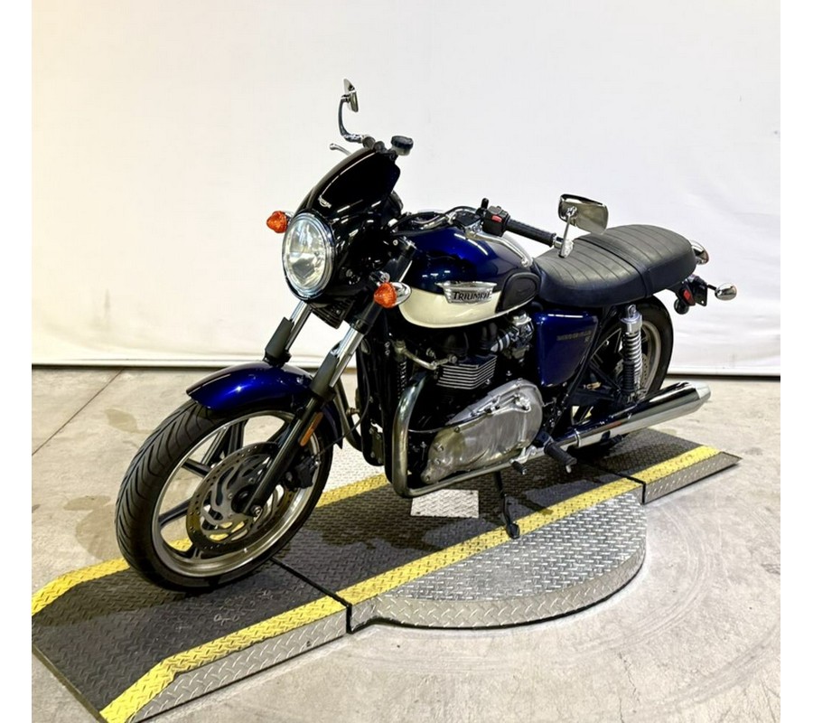 2011 Triumph Bonneville Standard