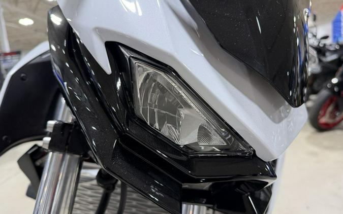 2026 Kawasaki Z500 SE ABS