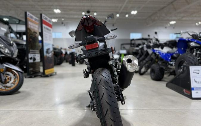 2026 Kawasaki Z500 SE ABS