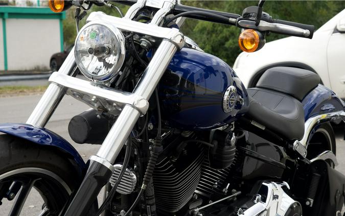 2015 Harley-Davidson® FXSB Breakout®