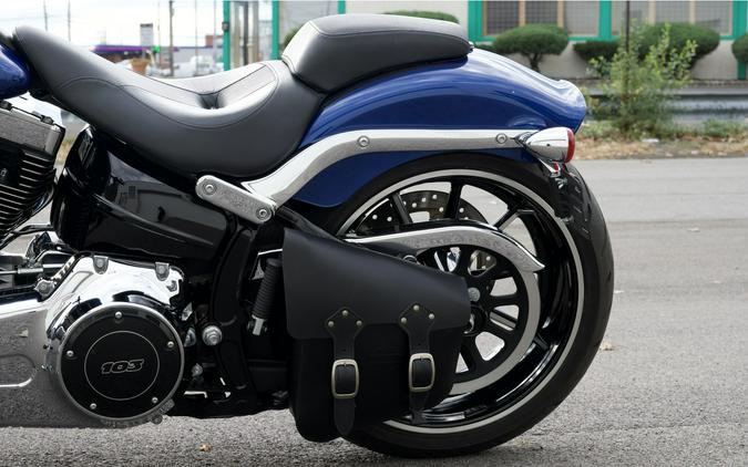 2015 Harley-Davidson® FXSB Breakout®