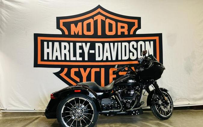 2024 Harley-Davidson® FLTRT - Road Glide® 3