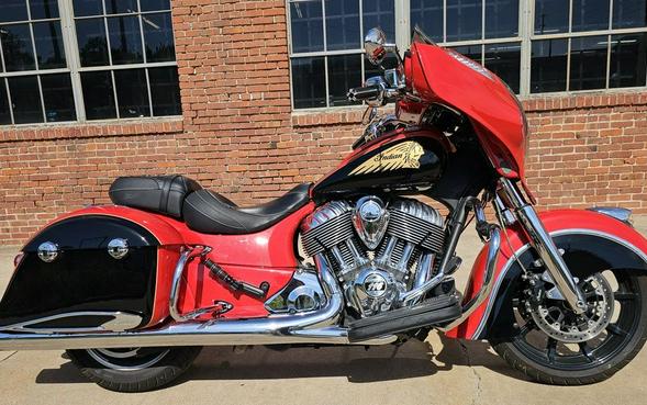 2017 Indian Motorcycle® Chieftain® Limited Wildfire Red over Thunder Black