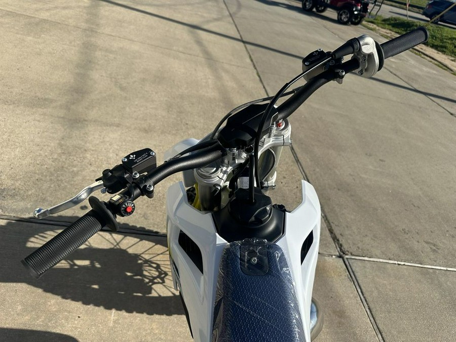 2025 Husqvarna® TC 85 17/14