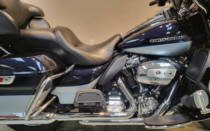 2019 Harley-Davidson Ultra Limited Midnight Blue/Barracuda Silver FLHTK