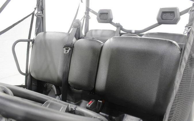 2025 Can-Am® Defender MAX DPS HD9 Stealth Black