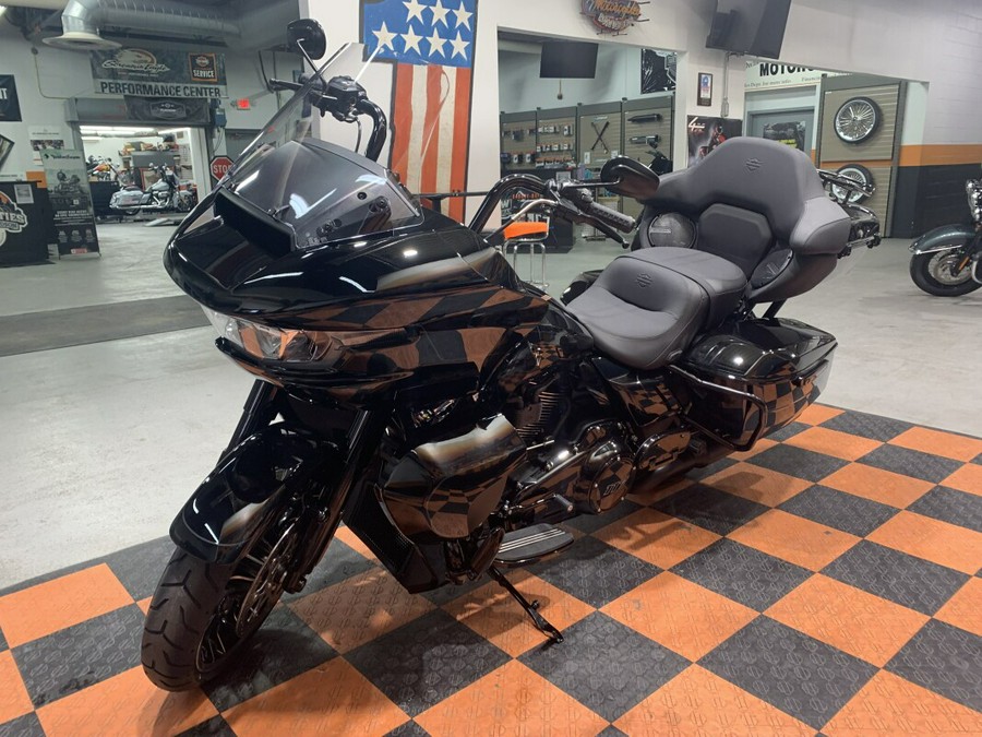 NEW 2026 HARLEY-DAVIDSON ROAD GLIDE LIMITED FLTRXL FOR SALE NEAR LAKEVILLE, MN