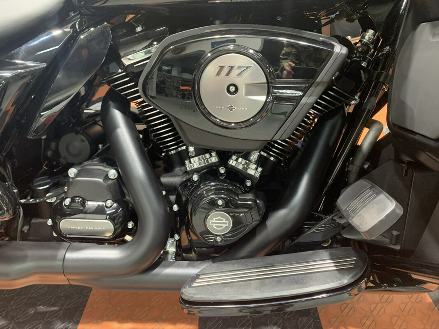 NEW 2026 HARLEY-DAVIDSON ROAD GLIDE LIMITED FLTRXL FOR SALE NEAR LAKEVILLE, MN