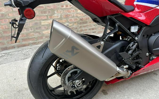 2026 Honda CBR1000RR-R Fireblade SP