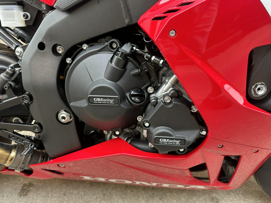 2026 Honda CBR1000RR-R Fireblade SP