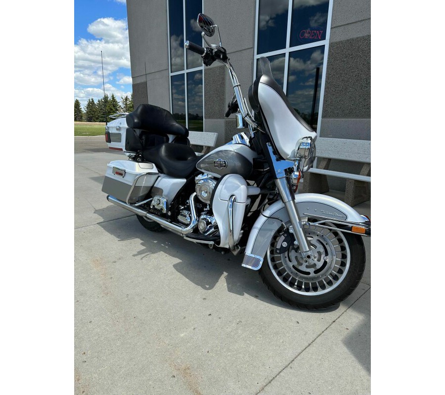 FLHTCU 2009 Electra Glide® Ultra Classic®