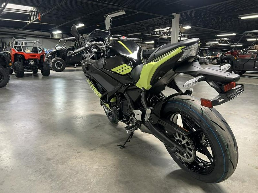 2026 Kawasaki Ninja® 650 ABS