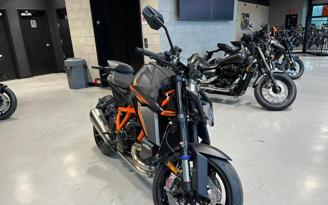 2026 KTM 1390 Super Duke R EVO