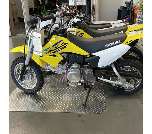 2022 Suzuki DR-Z50 Review [Kid-Tested O’Neal Gear, Too]