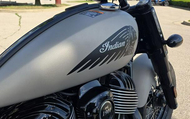 2023 Indian Motorcycle® Chief® Bobber Dark Horse® Silver Quartz Smoke