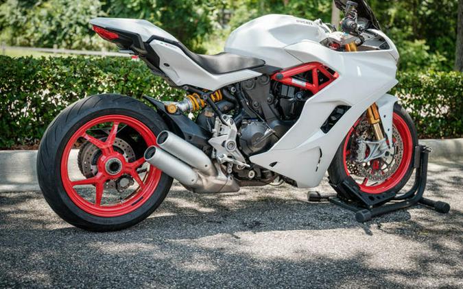 2018 Ducati SuperSport S White Silk