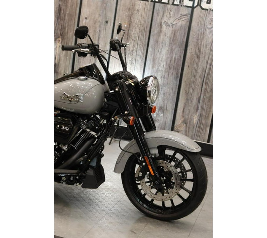 2024 Harley-Davidson® FLRT - Freewheeler®