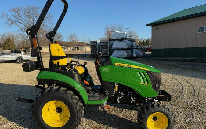 2026 2025R TRACTOR - John Deere