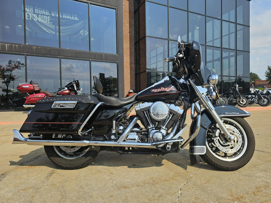 2002 Harley-Davidson Road King VIVID BLACK W/STRIPE