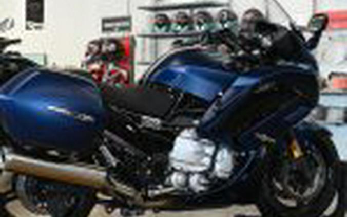 2018 Yamaha FJR1300ES